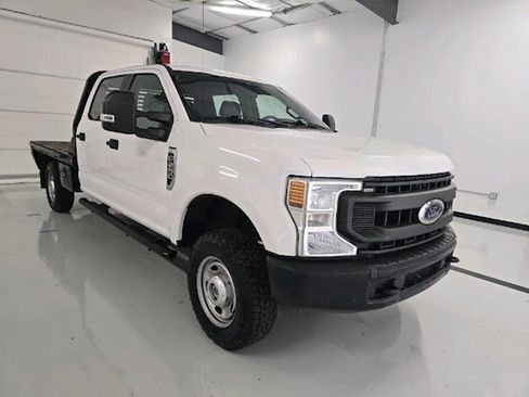 Used 2020 Ford F250 XL w/ Power Equipment Group AWD/4WD image 1