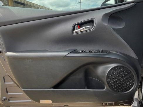 Used 2017 Toyota Prius Four FWD image 31