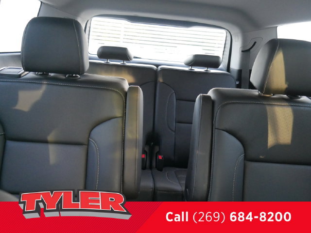 Used 2021 GMC Acadia SLT w/ Preferred Package FWD image 34