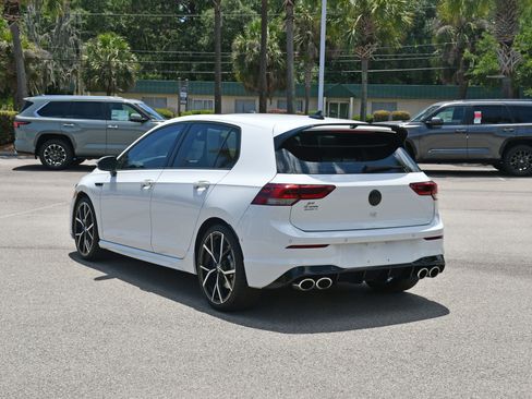 Used 2024 Volkswagen Golf R AWD/4WD image 4
