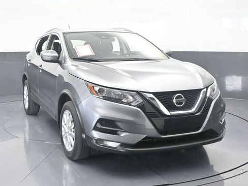 Used 2021 Nissan Rogue Sport SV image 9