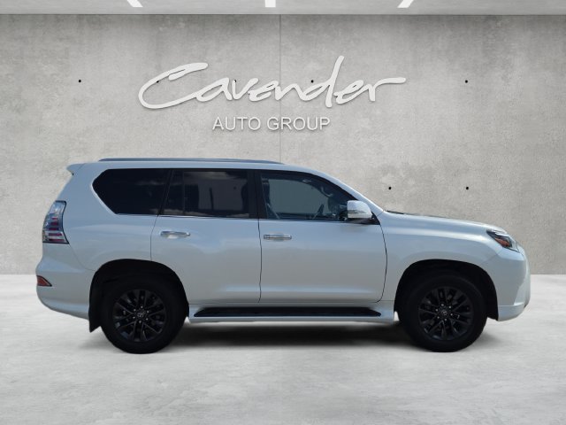 Used 2023 Lexus GX 460 Premium w/ Premium Package AWD/4WD image 17