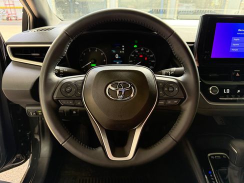Used 2024 Toyota Corolla SE w/ SE Package AWD/4WD image 14