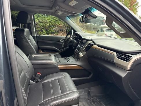 Used 2019 GMC Yukon Denali w/ Denali Ultimate Package AWD/4WD image 9