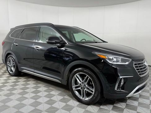 Used 2017 Hyundai Santa Fe Limited image 9