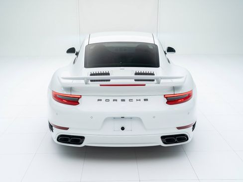 Certified 2019 Porsche 911 Turbo S image 10