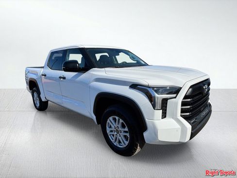 Used 2023 Toyota Tundra SR5 w/ SR5 Convenience Package RWD image 7