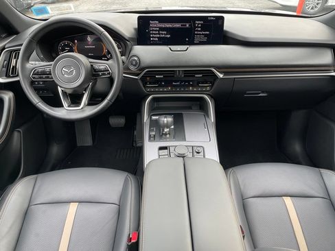 Certified 2025 MAZDA CX-70 Plug-In Hybrid w/ Premium Plus AWD/4WD image 12
