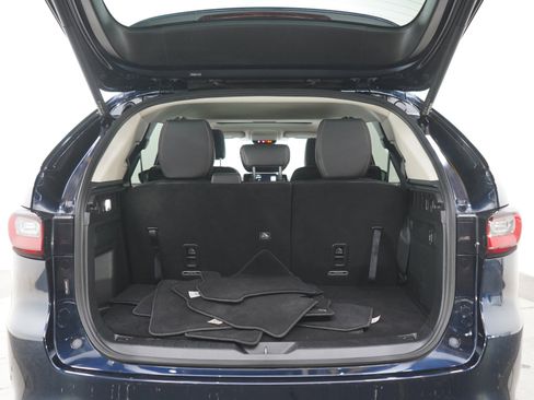 Certified 2024 MAZDA CX-90 Plug-In Hybrid w/ Preferred AWD/4WD image 18