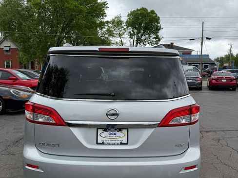 Used 2017 Nissan Quest SV image 7