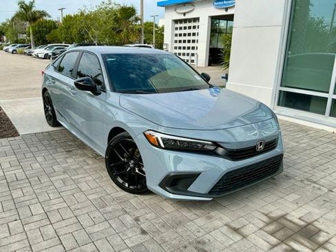 Used 2024 Honda Civic Sport image 1