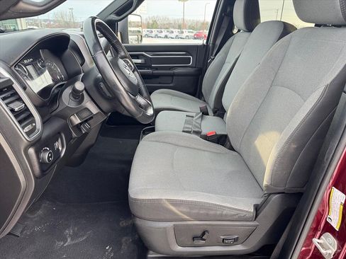 Used 2024 RAM 3500 Big Horn image 9