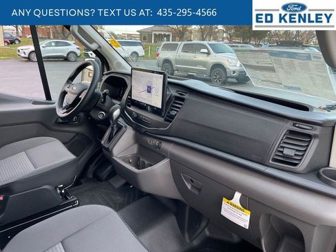 New 2026 Ford Transit 250 148 Medium Roof RWD image 18