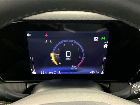 Used 2025 Chevrolet TrailBlazer ACTIV w/ Driver Confidence Package image 19