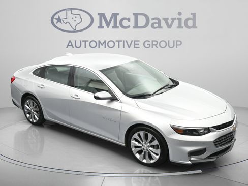 Used 2016 Chevrolet Malibu Premier w/ Driver Confidence Package II FWD image 32