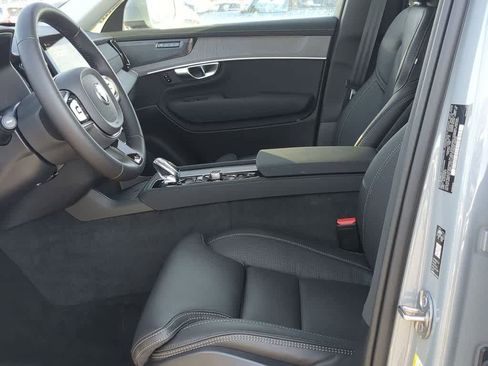 New 2026 Volvo XC90 B6 Ultra w/ Protection Package image 15