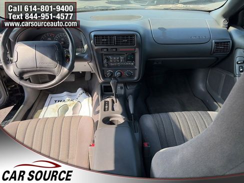 Used 1998 Chevrolet Camaro LT w/ Preferred Equipment Group 2 RWD image 10