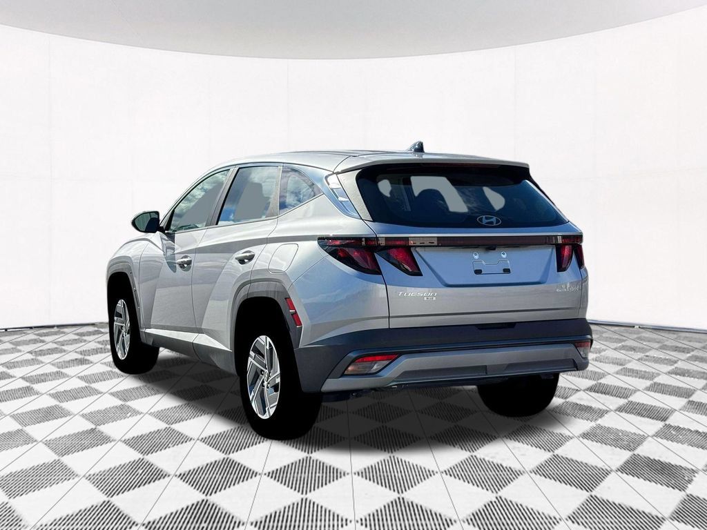 New 2026 Hyundai Tucson Blue SE w/ Tow & Go Package AWD/4WD image 8