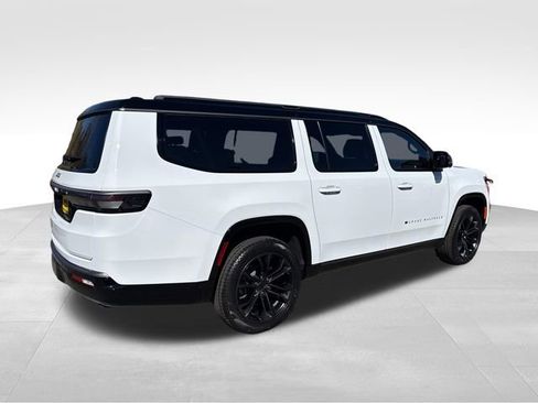 New 2026 Jeep Grand Wagoneer L Summit AWD/4WD image 7