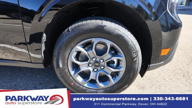 New 2026 Ford Maverick XLT w/ Equipment Group 301A AWD/4WD image 10