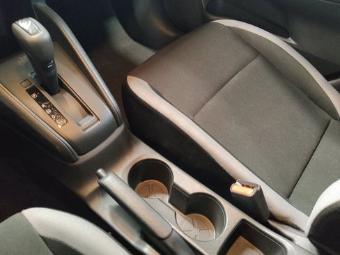 Used 2025 Nissan Versa S FWD image 26