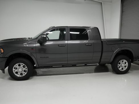 Used 2024 RAM 2500 Limited image 6