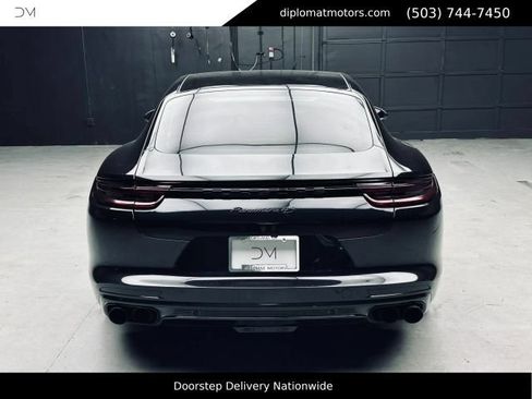 Used 2018 Porsche Panamera 4S AWD/4WD image 5
