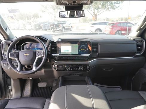 Used 2025 Chevrolet Silverado 3500 LT w/ Texas Edition image 20