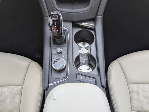 Used 2022 Cadillac XT5 Sportv w/ LPO, ONYX Package image 6