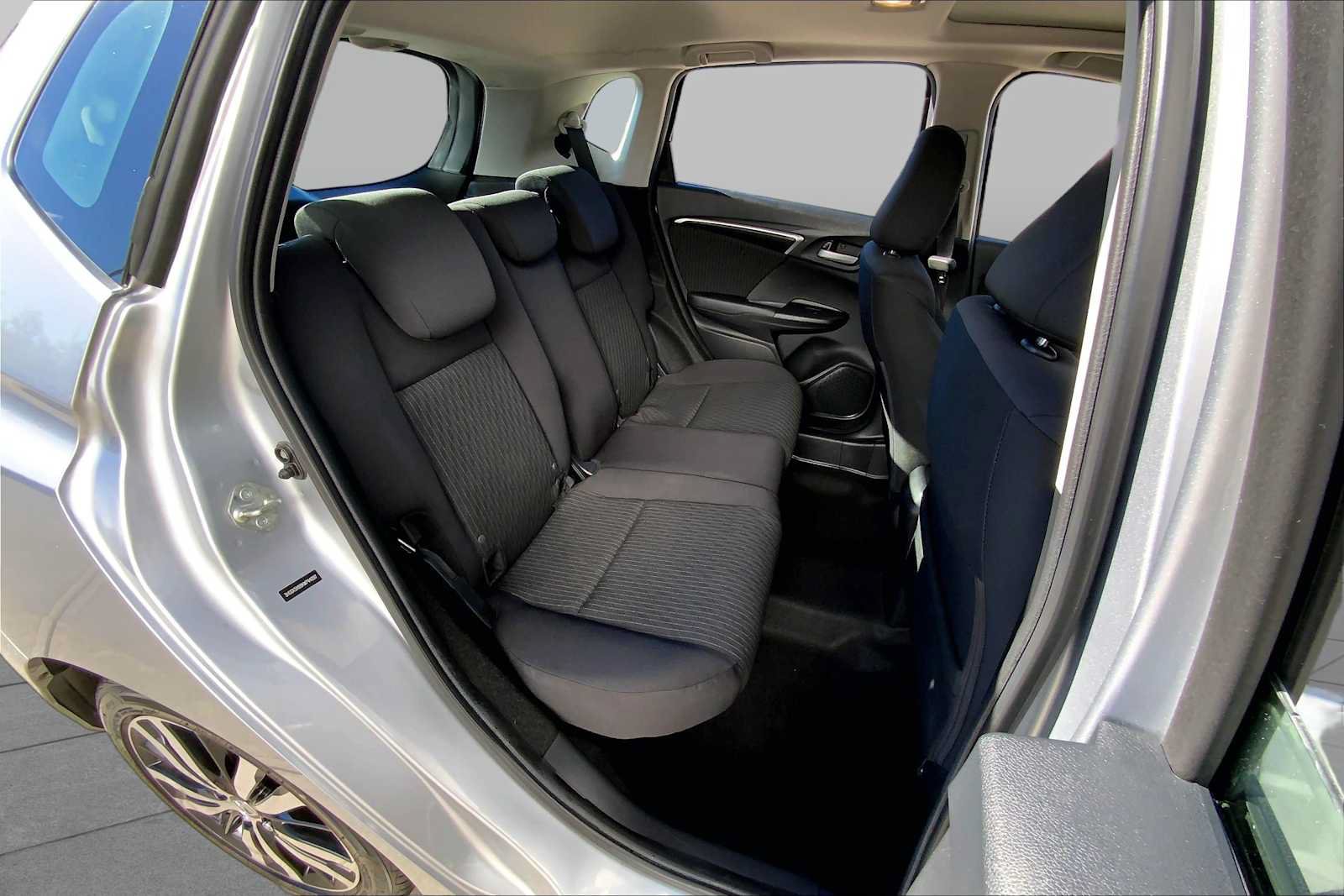 Used 2019 Honda Fit EX image 17