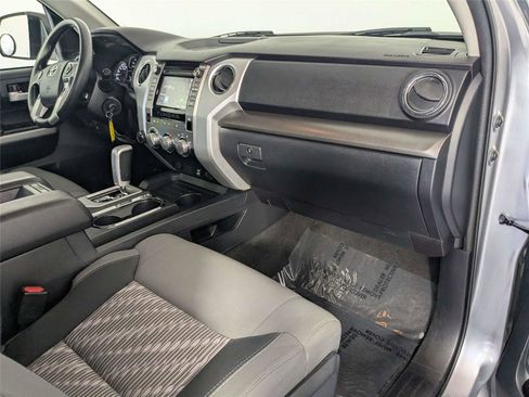 Used 2018 Toyota Tundra SR5 w/ TRD Off Road Package AWD/4WD image 30