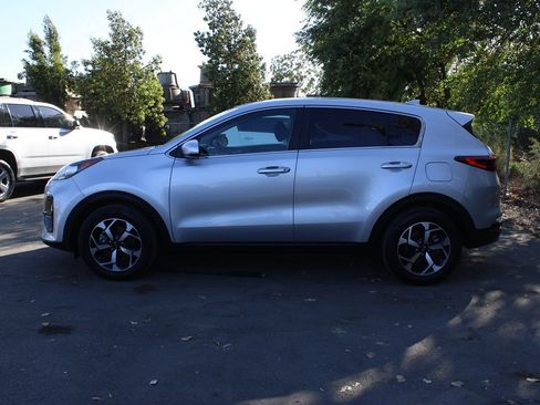 Used 2022 Kia Sportage LX FWD image 4