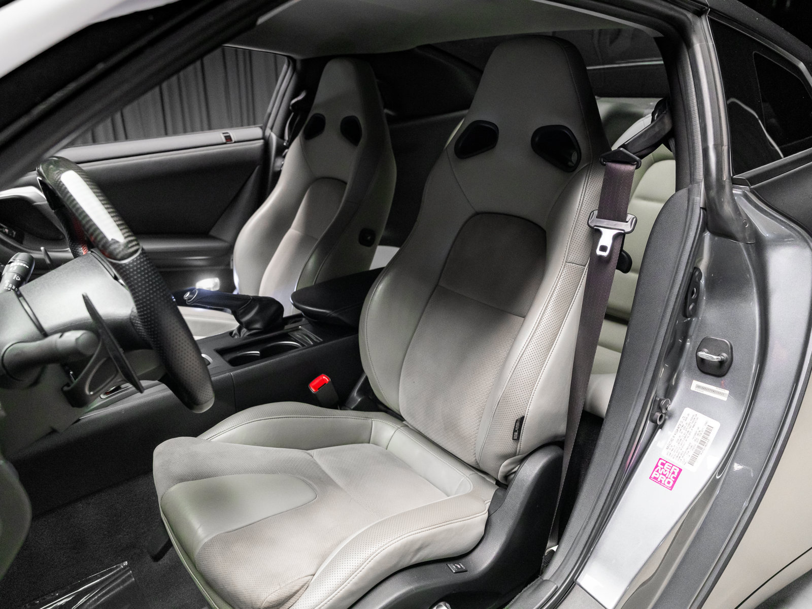 Used 2009 Nissan GT-R Premium AWD/4WD image 47