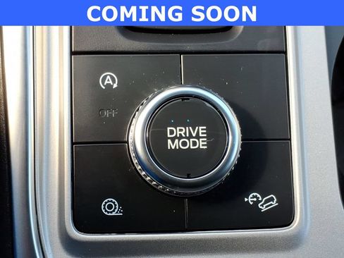 Used 2024 Ford Explorer XLT w/ Equipment Group 202A AWD/4WD image 20