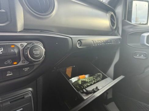 Certified 2021 Jeep Wrangler Unlimited Sport image 25