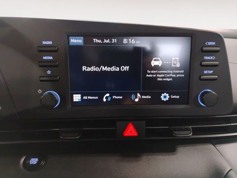 Used 2025 Hyundai Elantra Sport image 29