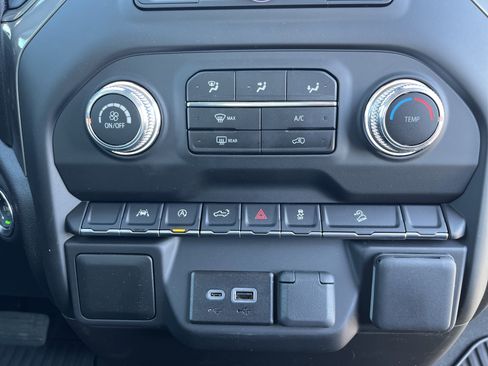 New 2026 GMC Sierra 1500 Pro image 17