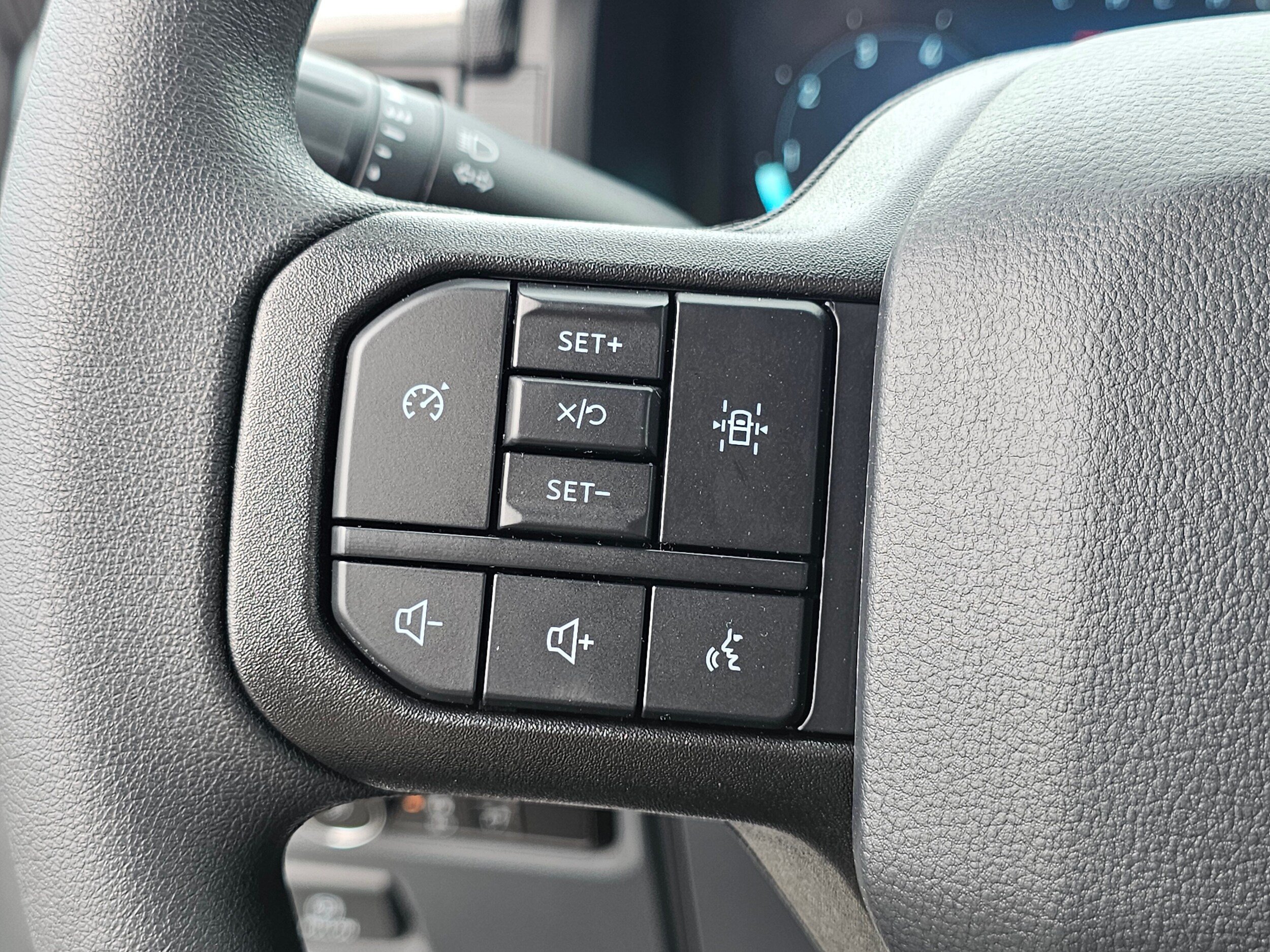 New 2026 Ford F150 STX w/ Equipment Group 200A AWD/4WD image 17