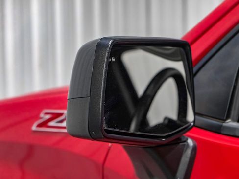 Used 2021 Chevrolet Silverado 1500 LT Trail Boss w/ Convenience Package II image 38