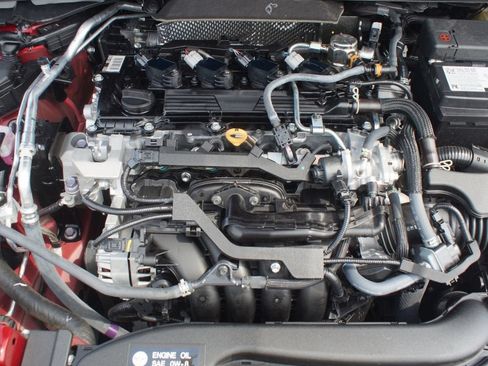 Used 2025 Toyota Corolla XSE FWD image 28