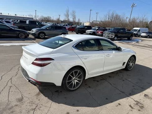 Used 2023 Genesis G70 2.0T image 22