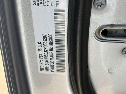Used 2023 RAM 2500 Big Horn w/ Level 1 Equipment Group AWD/4WD image 13
