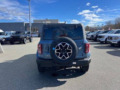 New 2025 Ford Bronco Outer Banks image 4