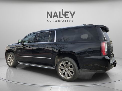 Used 2018 GMC Yukon XL Denali w/ Open Road Package image 3