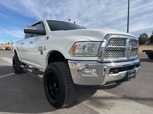 Used 2018 RAM 2500 Laramie image 10