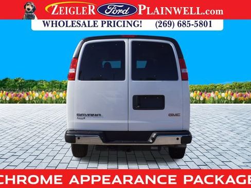 Used 2023 GMC Savana 3500 LT w/ LT Preferred Equipment Group image 4