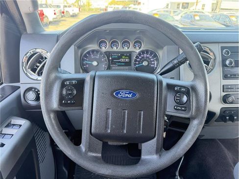 Used 2016 Ford F350 XLT w/ XLT Value Package AWD/4WD image 5