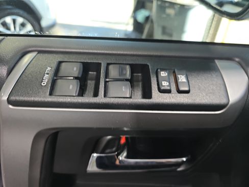 Used 2022 Toyota 4Runner SR5 RWD image 26