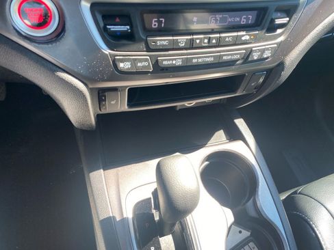 Used 2019 Honda Pilot EX-L image 22