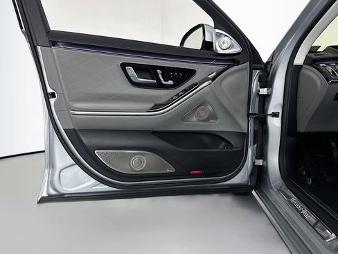 Certified 2023 Mercedes-Benz S 580e 4MATIC Sedan image 23